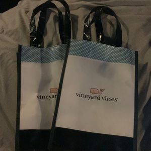 2 Reusable Vineyard Vines Bags